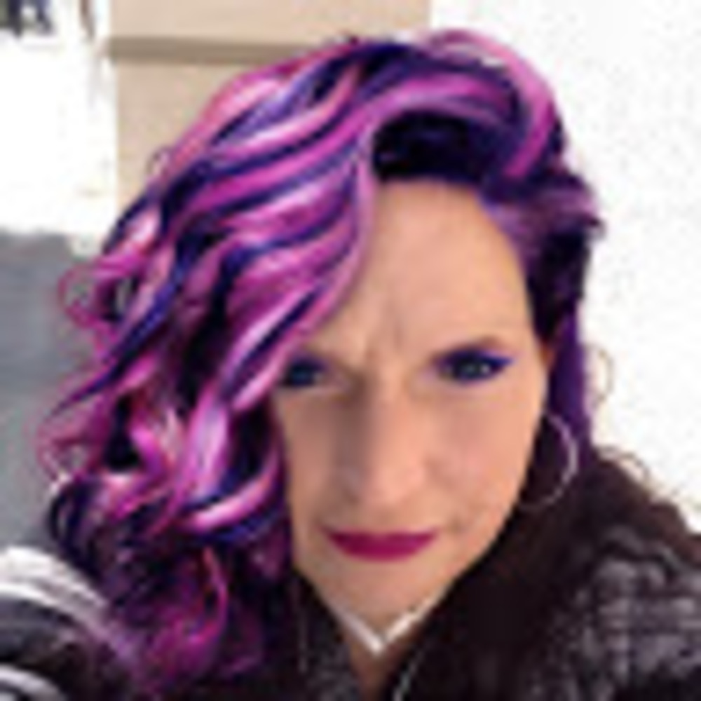 Meet your Posher, Julie